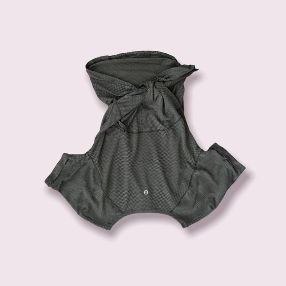 NWOT Lululemon Open Up Tie Back Tee Heathered Camo Green - Picture 4 of 6